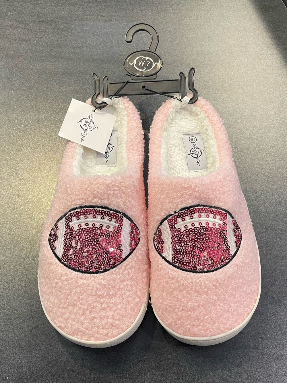 💖5 for $25💖 NWT Women’s Pink Football Sequin Cozy Slippers Size 7 Sherpa Lined